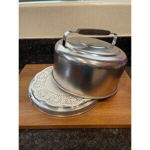 Vintage MCM MIRRO Cake Carrier